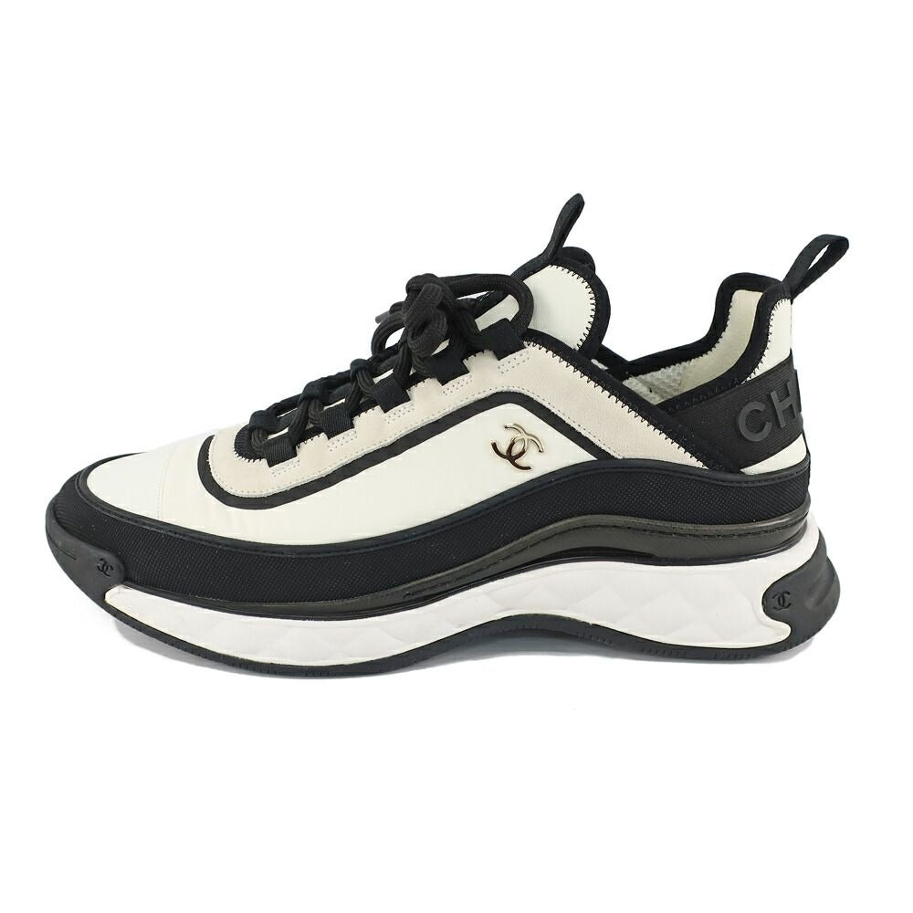Chanel Sneakers 43 White Black Coco