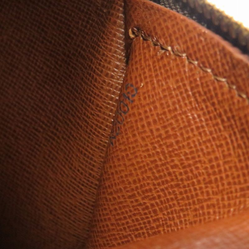 Louis Vuitton Papillon 26 Monogram M51 — view 8