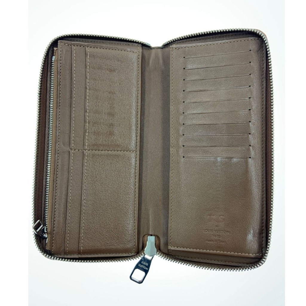 Louis Vuitton Zippy Wallet Vertical Taurillon Leather Long — view 5