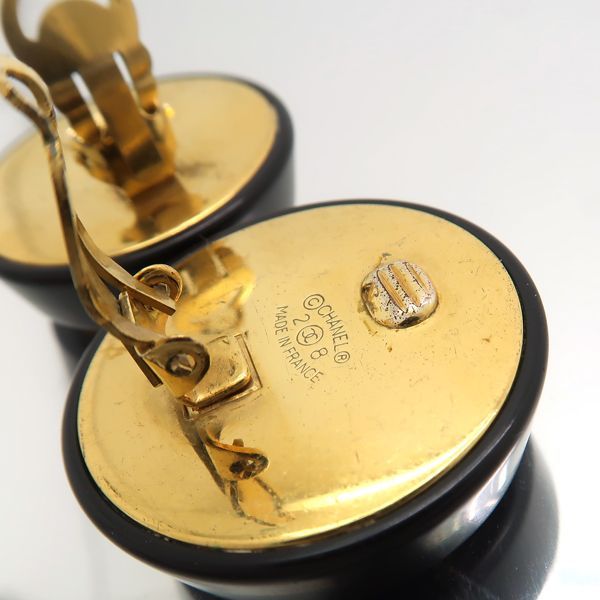 Chanel Earrings 2 8 Coco Mark Black Gold GP Round Large Vintage — view 6