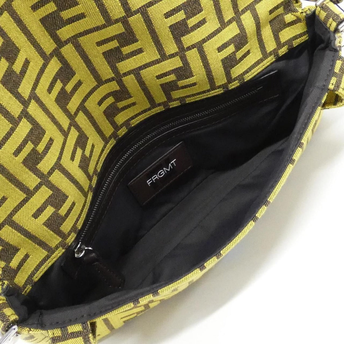Fendi Baguette Foldable 8 Bh418 Ar1 Y Bag — view 7