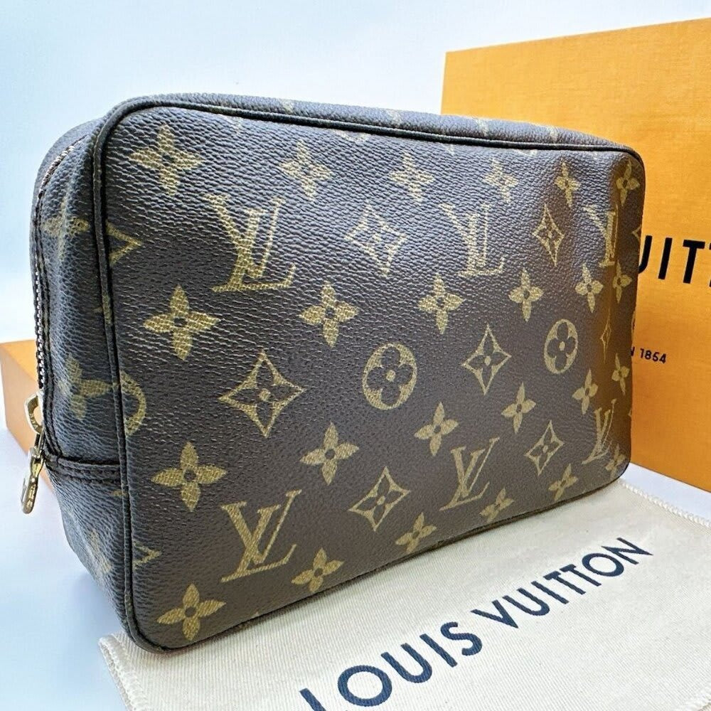 Louis Vuitton Monogram Trousse Toilette 23 Cosmetic Pouch Vanity Case