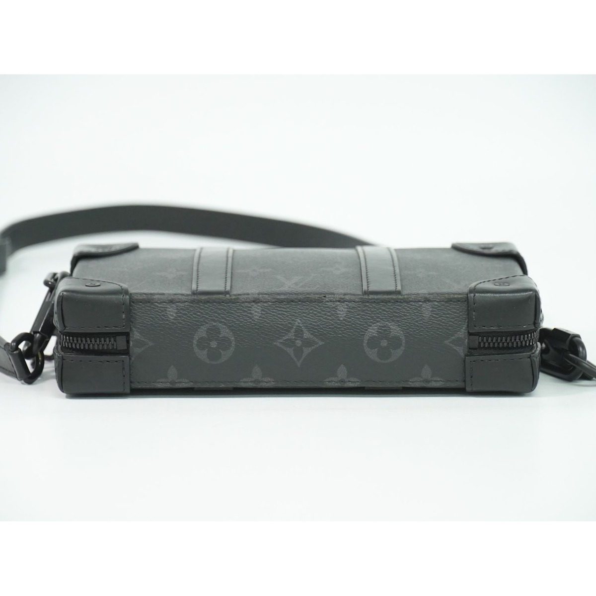 Louis Vuitton LV Soft Trunk Wallet Monogram Eclipse Shoulder Black — view 3