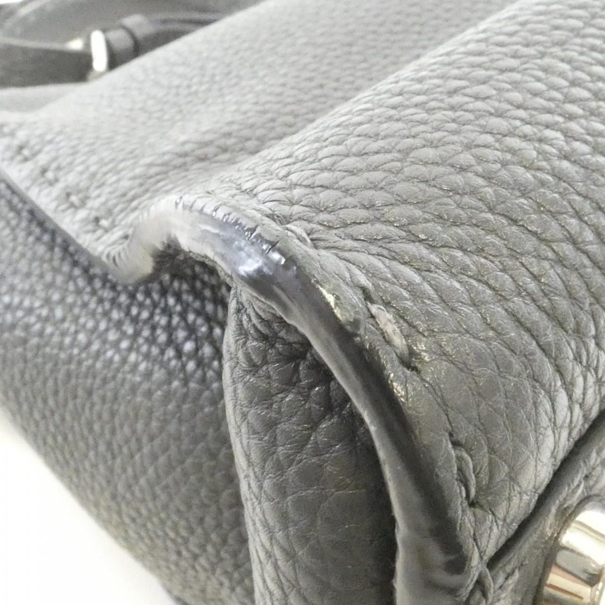Fendi Selleria Peekaboo Q0j Bag — view 3
