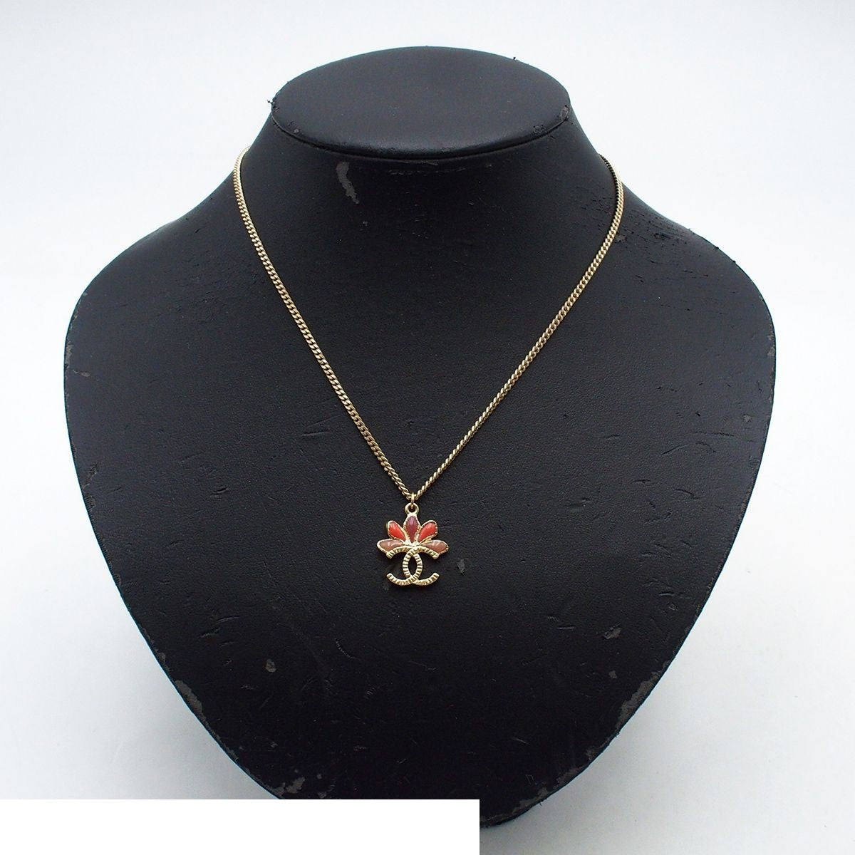 Chanel Necklace Gold Metal CC Logo Flower Motif Costume 09c — view 6
