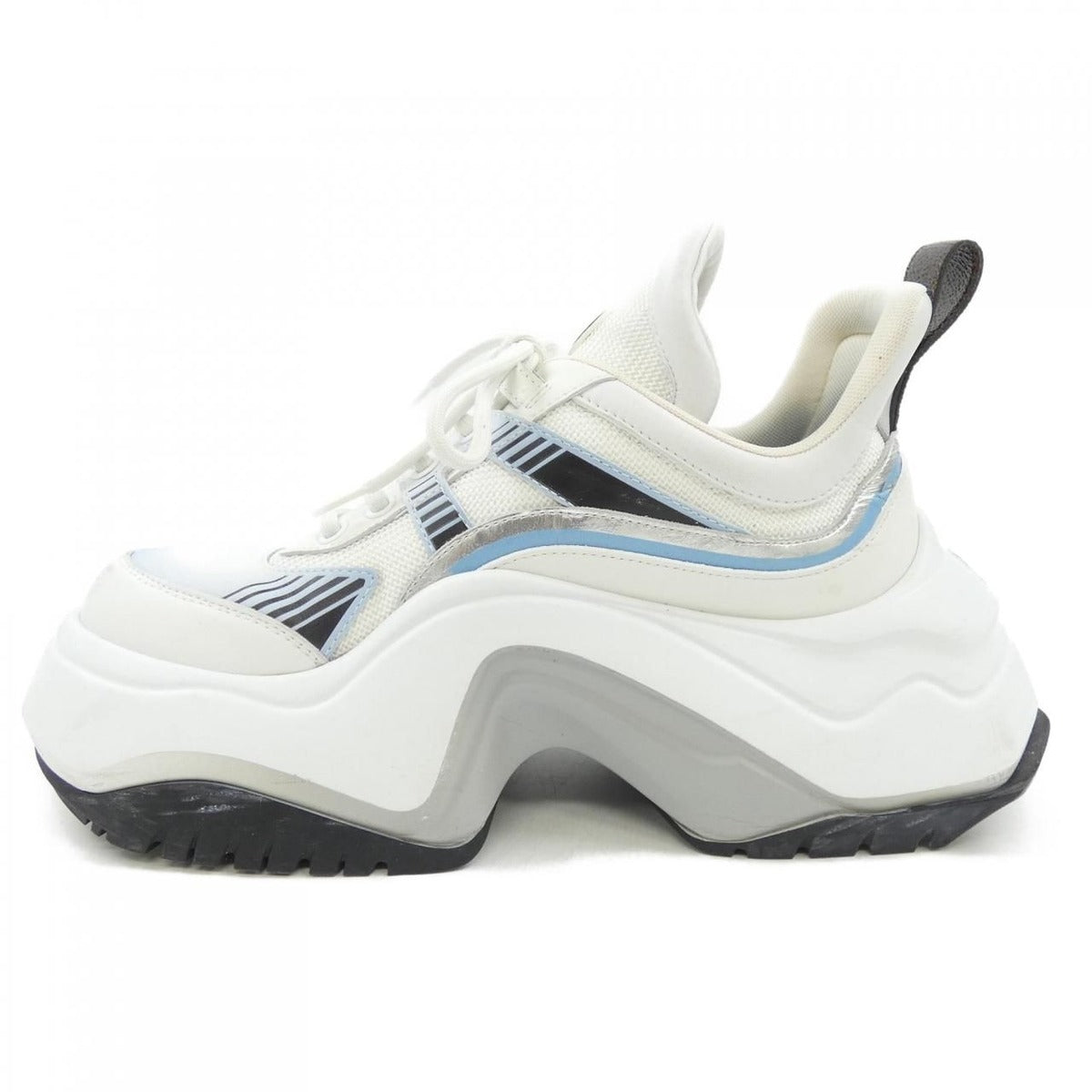 Louis Vuitton LV Aklite 2.0 Sneaker Black White Blue — view 2