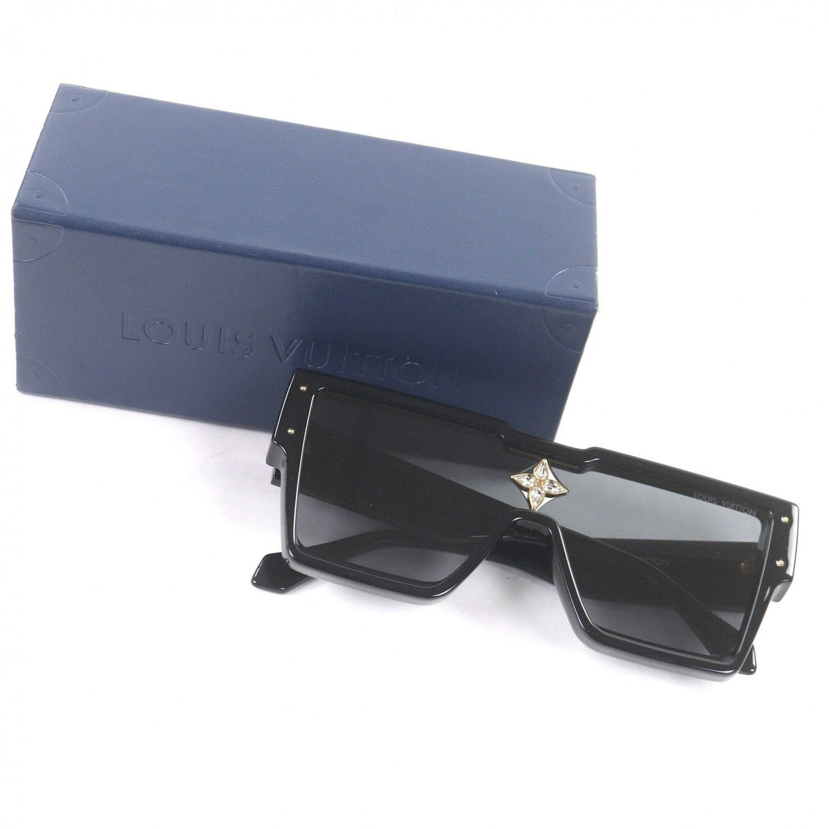 Louis Vuitton Sunglasses Cyclone Recycled Acetate Black Demo — view 2