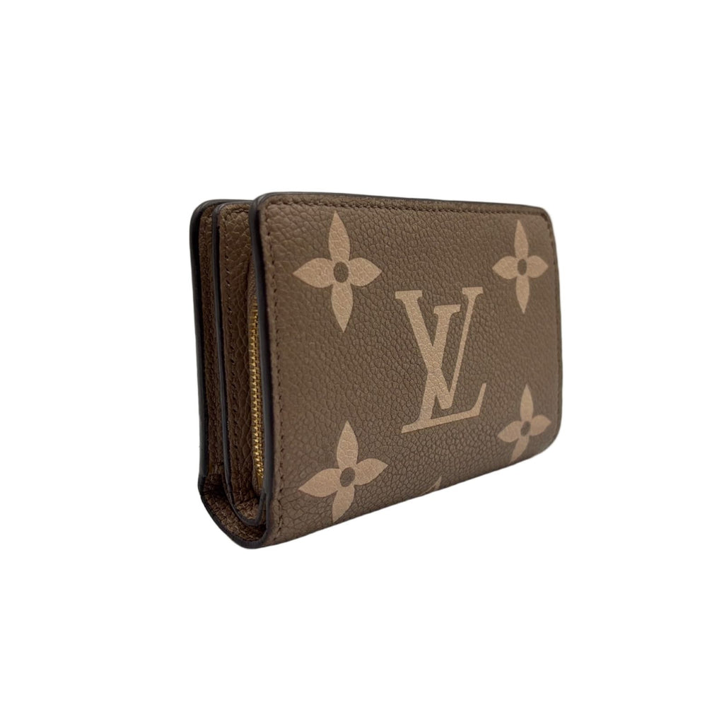 Louis Vuitton Portefeuille Clair Leather Beige Bifold Wallet Gold — view 2