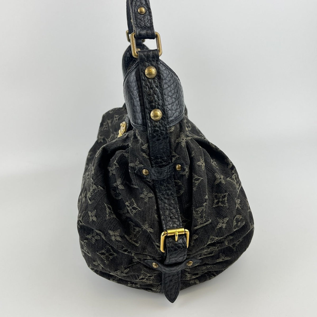 Louis Vuitton Monogram Slightly Shoulder Bag Denim Black Vintage — view 4