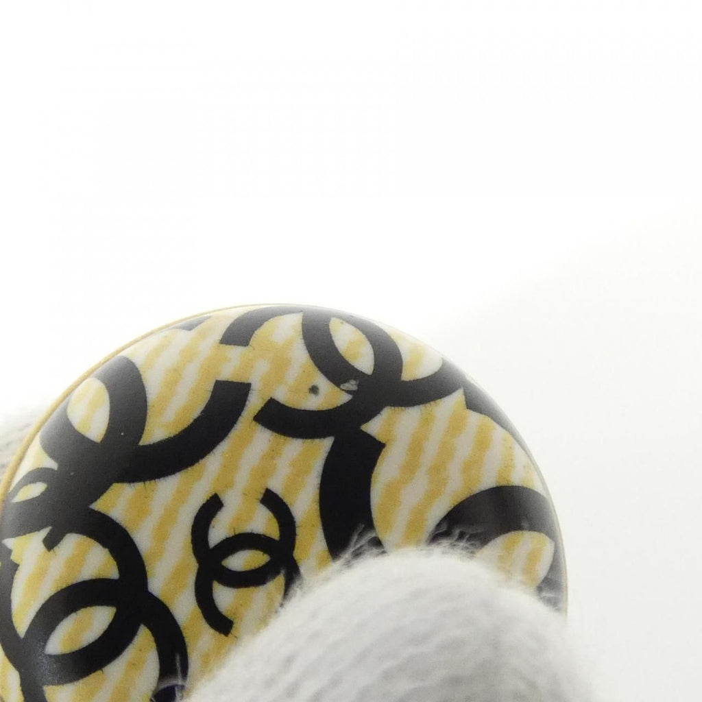 Chanel Vintage Earrings Black — view 3
