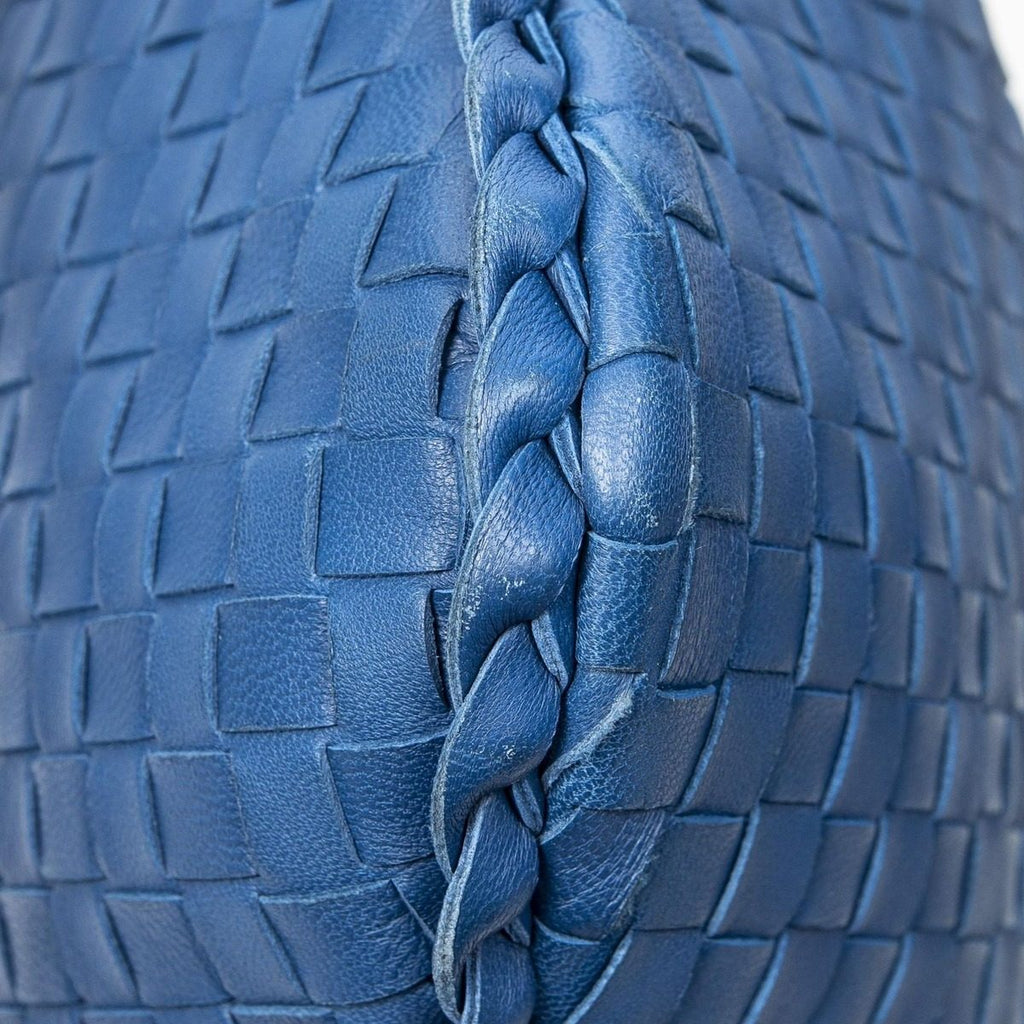 Bottega Veneta Large Hobo Blue Intrecciato Leather — view 7