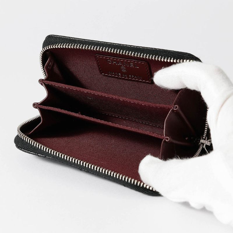 Chanel Coin Case Classic Zip Purse Black — view 5