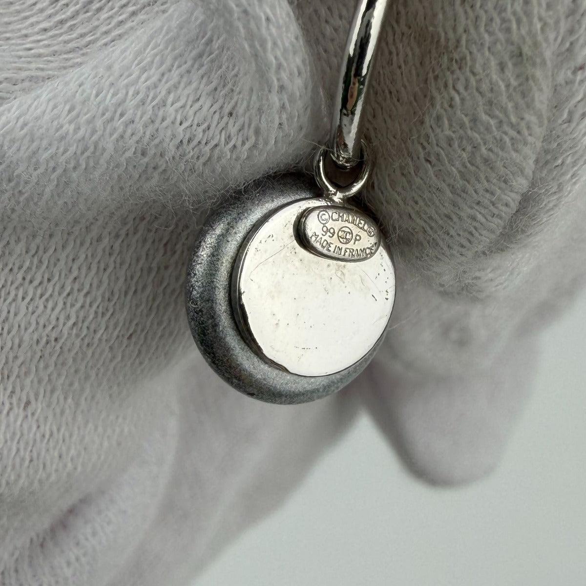 Chanel CC Logo Earrings Silver Vintage — view 3