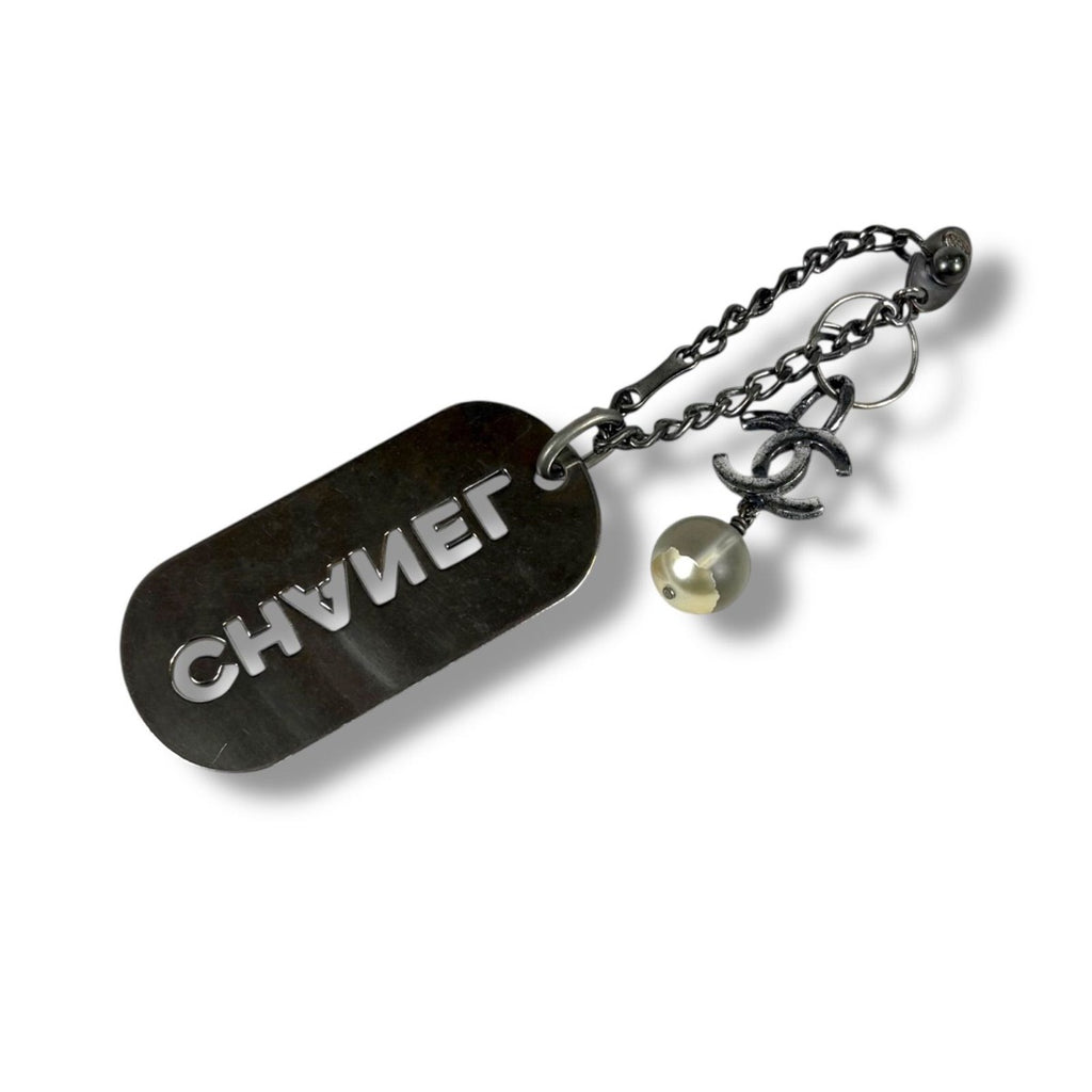 Chanel Dog Tag Key Sling Bag Charm Key Holder Silver