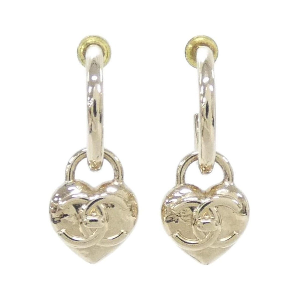 Chanel Earrings Gold
