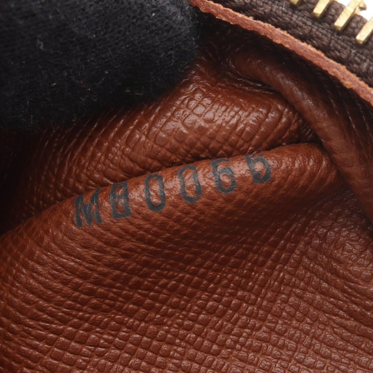Louis Vuitton Shoulder Bag Trocadero 27 Canvas Leather — view 5