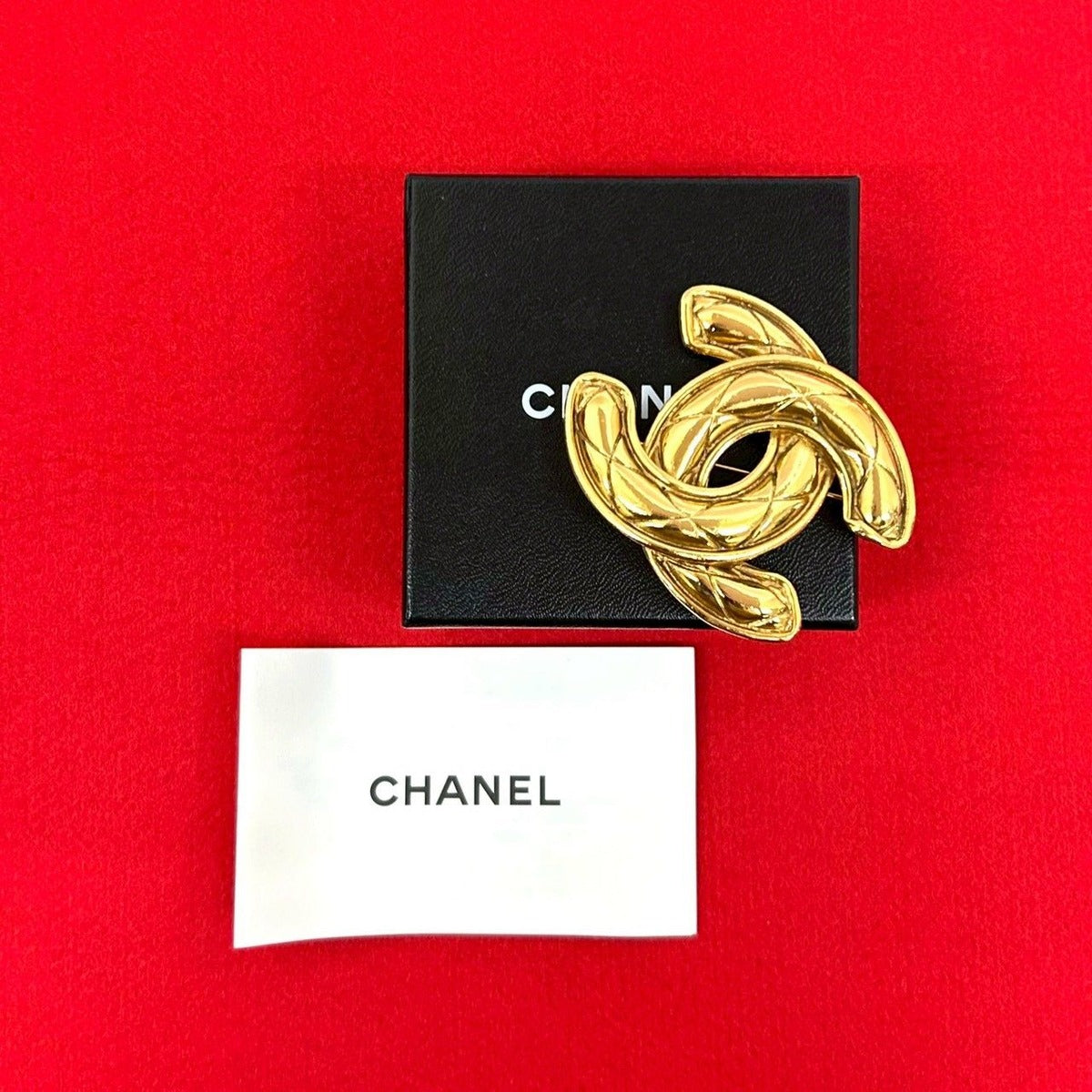 Chanel And Rice Vintage CC Logo Motif Brooch Gold