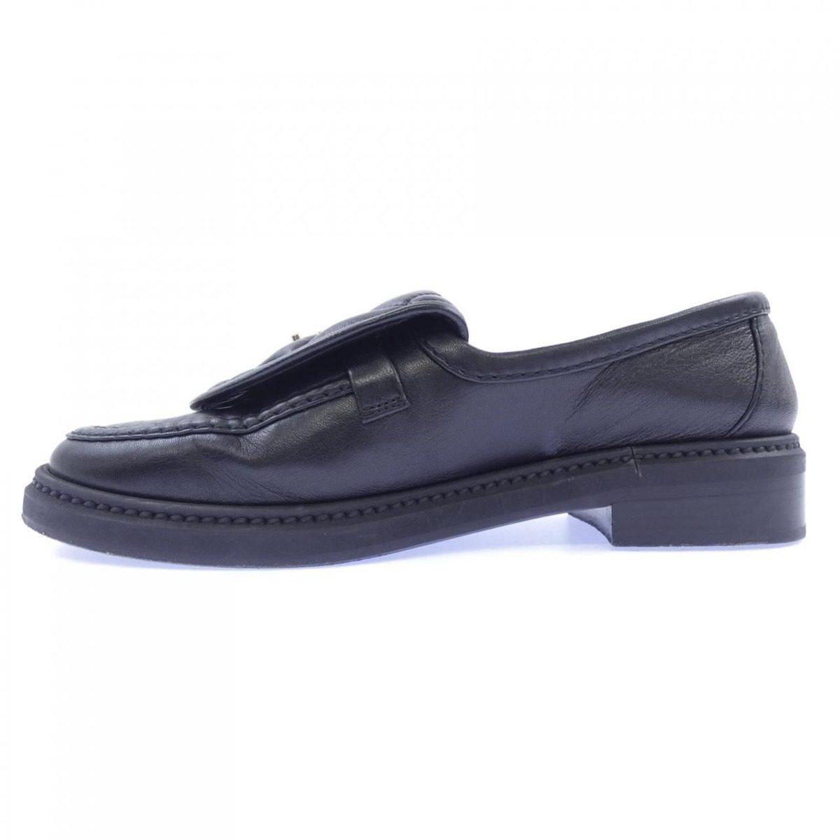 Chanel Turnlock Moccasins Loafers Black — view 2