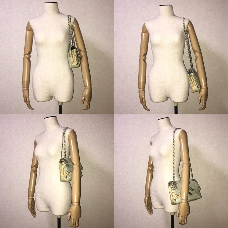 Chanel Canvas Quilted Flower Chain Shoulder Bag Light Blue Price Negotiation — view 9