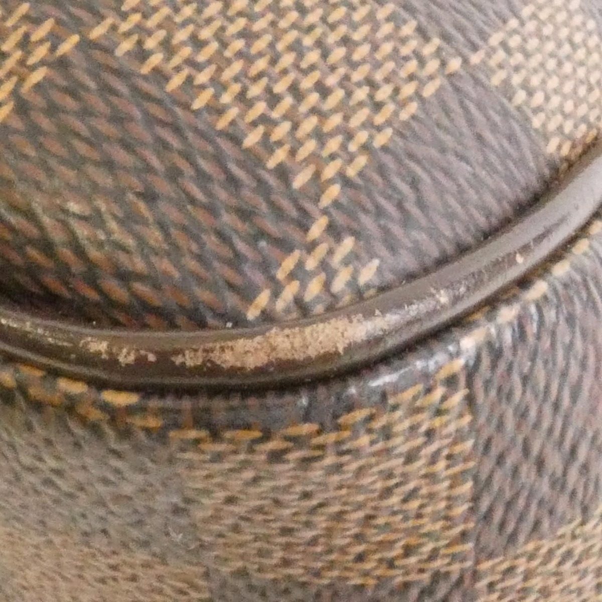 Louis Vuitton Damier Regia Shoulder Bag — view 3