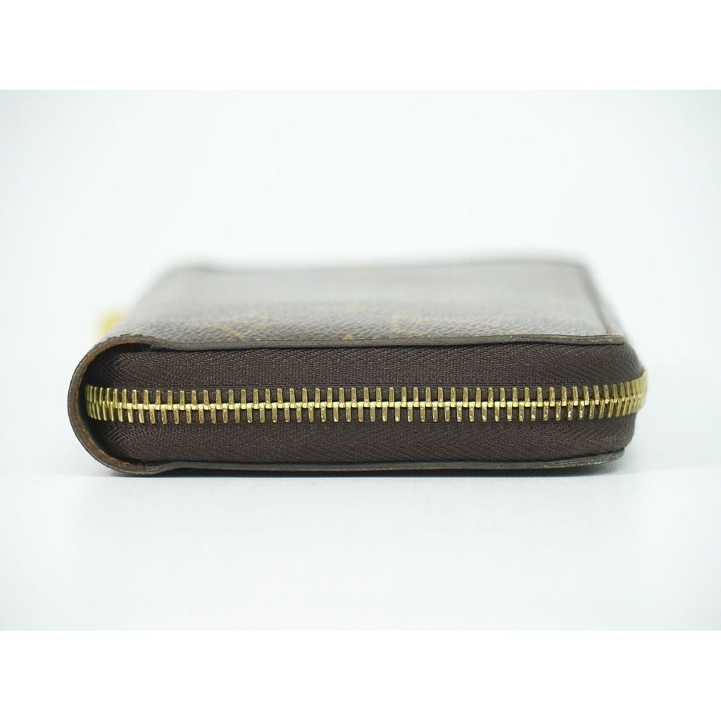 Louis Vuitton LV Zippy Wallet Monogram Zip Around Brown — view 4