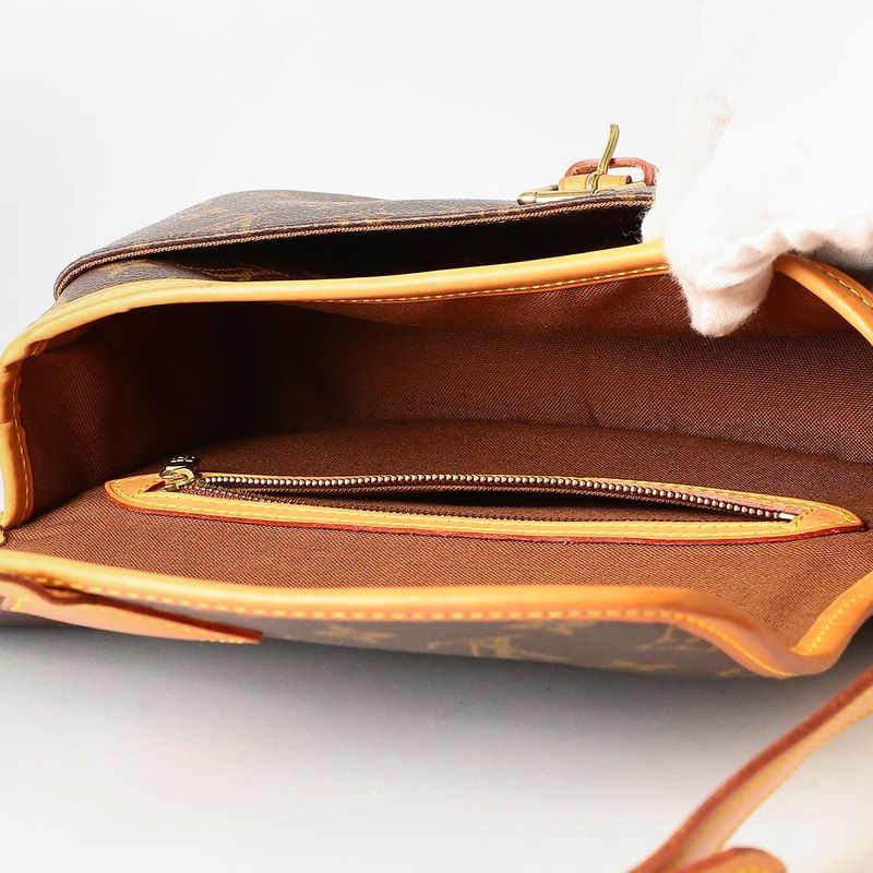Louis Vuitton Shoulder Bag Sologne Brown — view 5