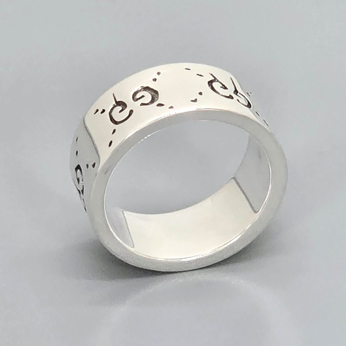 Gucci Ghost Ring Wide Star Silver — view 6