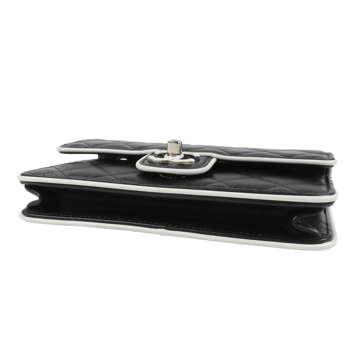 Chanel Chain Wallet Black Gold Lambskin Pochette Quilted Shoulder Bag — view 3