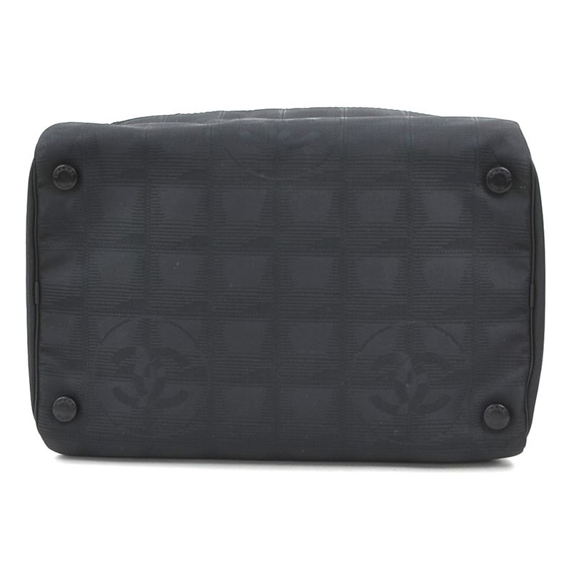 Chanel Vanity Bag Handbag New Travel Line — view 4