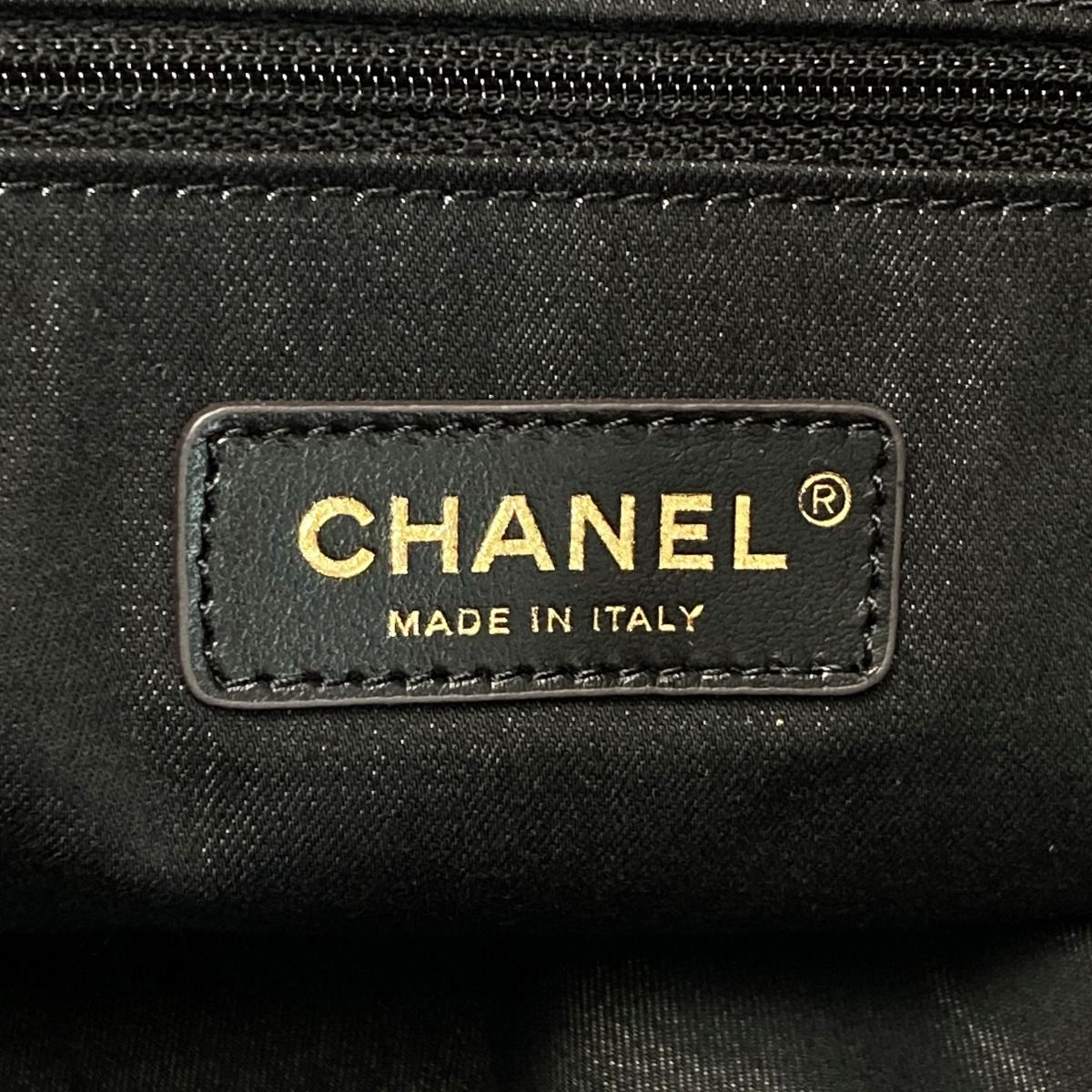 Chanel Quilted Maxi Shopping Bag As3128 Black Denim 2-Way Tote — view 4