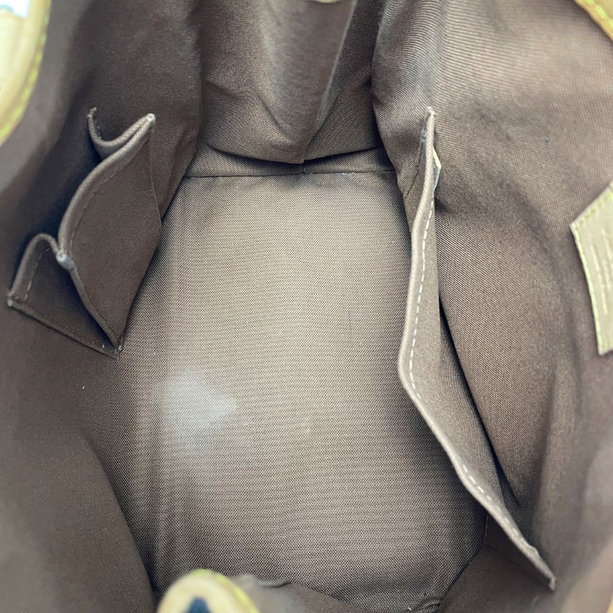 Louis Vuitton Monogram Batignolles Tote Bag Handbag — view 3