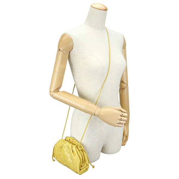 Bottega Veneta Clutch Bag Mini Poach Cone — view 6