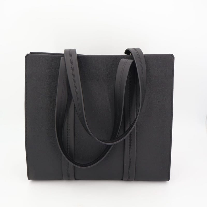 Louis Vuitton Aerogram Take Off Tote Leather Handbag — view 6