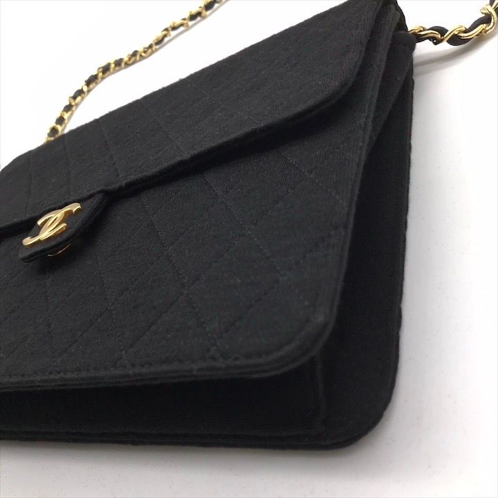 Chanel CC Logo Cotton Jersey Quilted Chain Shoulder Bag Black — view 4