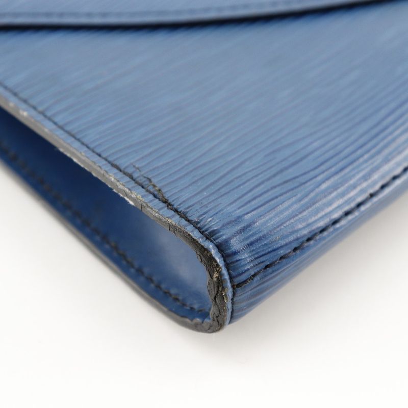 Louis Vuitton Art Deco Second Bag Epi Leather Toledo Blue Clutch — view 4