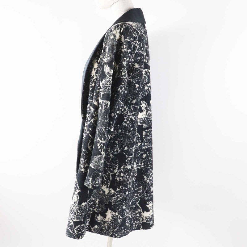 Chanel Cotton Partially Lined Silk Coco Mark Buttons Total Pattern Shawl — view 3