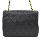 Chanel Shoulder Bag Quilted — view 3