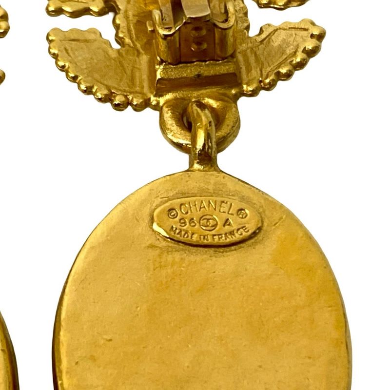 Chanel Vintage Gripoix Coco Mark Earrings Ear Cuff Accessory Gold 96A — view 3