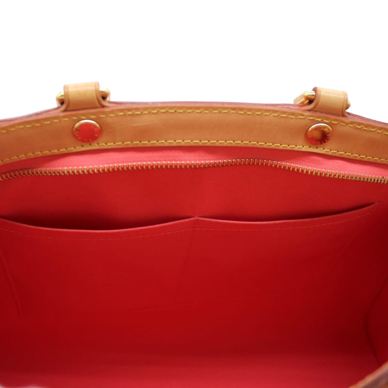 Louis Vuitton Blair MM Shoulder Bag — view 6