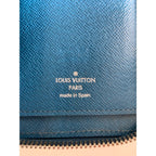 Louis Vuitton Zippy Wallet Taiga Vertical Round Long Blue — view 6