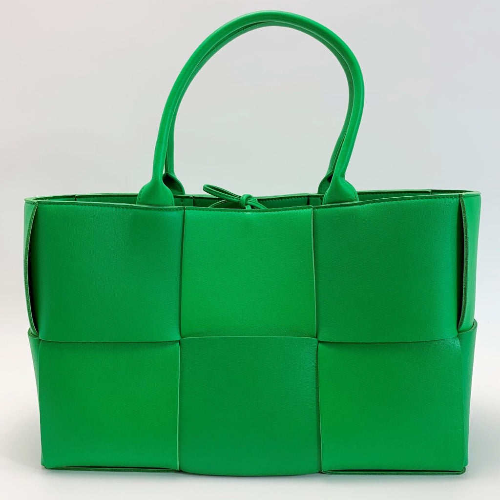 Bottega Veneta Zaarco Medium Maxi Intrecciato Lamb Leather — view 2
