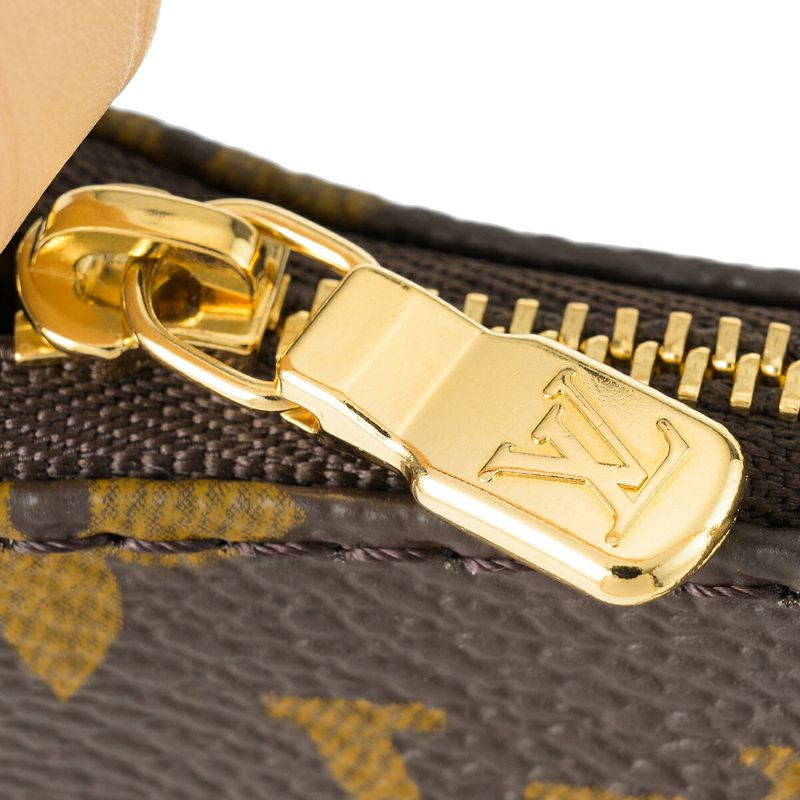 Louis Vuitton Pochette Handbag in Brown — view 9