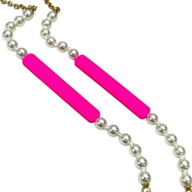 Christian Dior Airpods Holder Necklace Chain Logo Faux Pearl GP — view 5