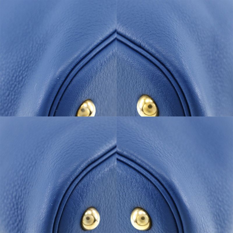 Hermes Bolide 37 g Engraved Taurillon Clemence Blue Handbag — view 4