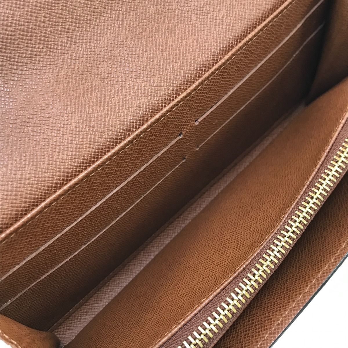 Louis Vuitton Bi-Fold Long Wallet Monogram Portefeuille Sara — view 9