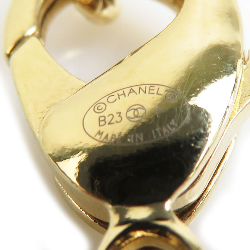 Chanel Pendant Gold Necklace — view 7