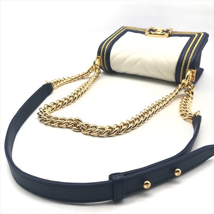 Chanel CC Logo Stitch Lambskin Bicolor Chain Shoulder Bag — view 6