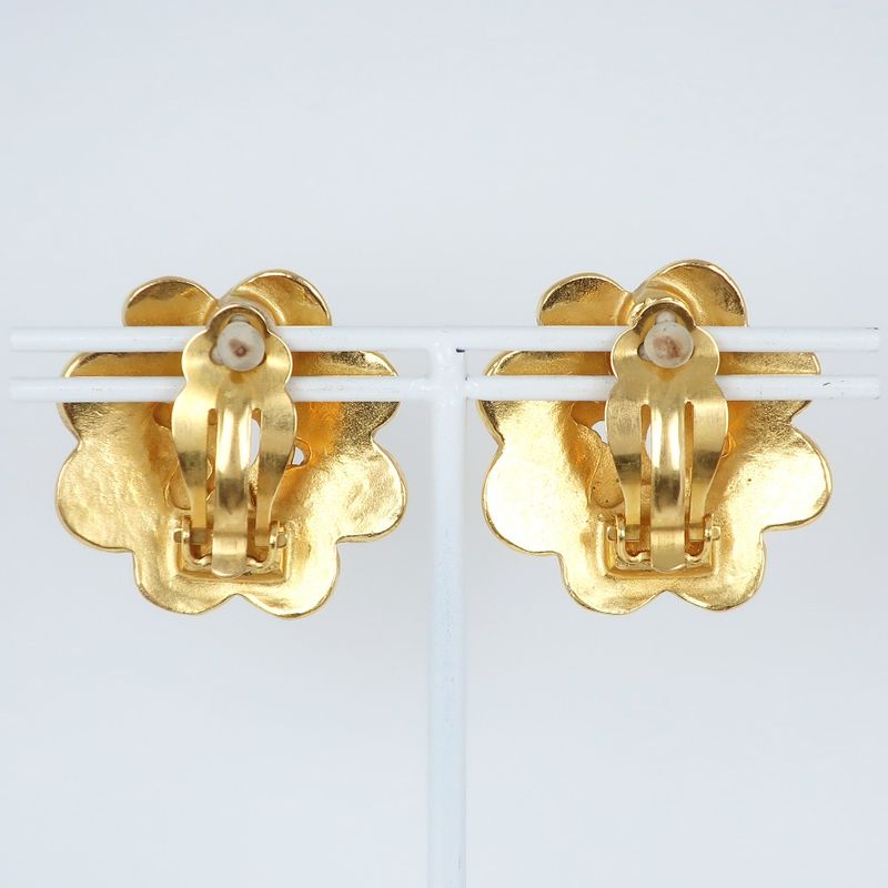 Chanel Flower Coco Mark Vintage Gold Plated 96 P 23.6 g Earrings — view 4