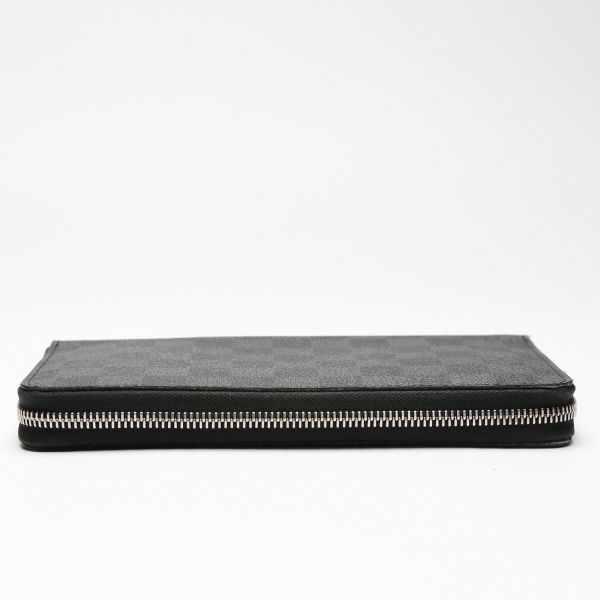 Louis Vuitton Damier Graphite Round Zipper Zippy — view 4