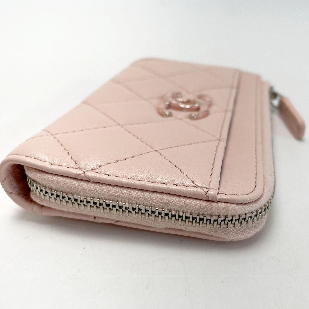 Chanel Quilted Card Case Ap3630 Light Pink Coco Mark Lambskin Coin — view 4